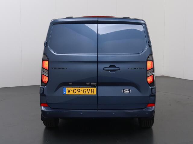 Ford TRANSIT CUSTOM 300 2.0 TDCI L2H1 Limited | Schuifdeur L+R | LM Velgen | Climate Control | Parkeercamera | Apple Carplay / Android Auto | 3-zits
