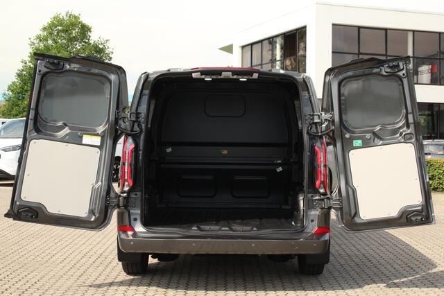 Ford TRANSIT CUSTOM E-Transit 320 L2H1 Limited DC | 71 kWh | 160kW/218pk | Trekgewicht 2300kg | Camera | Carplay/Android | Cruise | Lease 788,- p/m