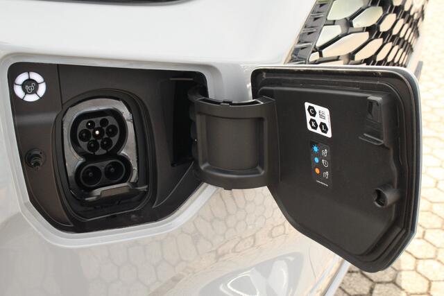 Ford TRANSIT CUSTOM E-Transit 320 L2H1 Limited DC | 71 kWh | Driver Assist | Adap. Cruise | Camera | Carplay/Android | Lease 824,- p/m