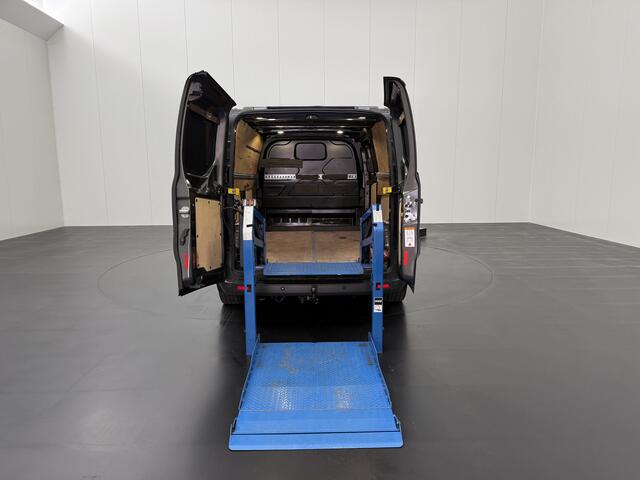 Ford TRANSIT CUSTOM 2.0TDCI 130PK Automaat Lang | Laadlift | Airco | Cruise | 3-Zits | Trekhaak |