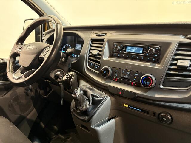 Ford TRANSIT CUSTOM 340 2.0 TDCI L2H1 Trend 130 PK / Euro 6 / Airco / Cruise Control / Trekhaak / Imperiaal / PDC