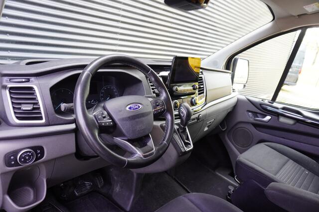 Ford TRANSIT CUSTOM 130pk Automaat L2H1 Limited Raptor gril Dubbele cabine 2x Schuifdeur Apple Carplay Camera Navigatie Trekhaak Cruise control Imperiaal