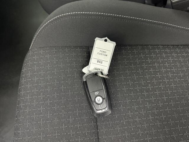 Ford TRANSIT CUSTOM 2.0TDCi 136PK Business | Digital Cockpit | Multimedia | Airco | Cruise | Achterdeuren