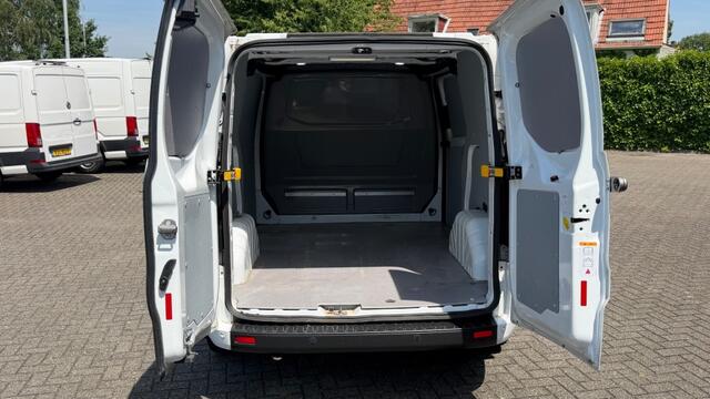 Ford TRANSIT CUSTOM 2.0 TDCI 96KW 130PK AUTOMAAT EURO 6 AIRCO/ CRUISE CONTROL/ PARKEERSENSOREN/ 100% DEALERONDERHOUDEN