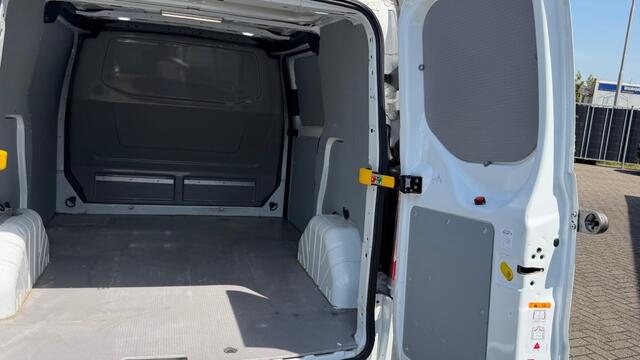 Ford TRANSIT CUSTOM 2.0 TDCI 96KW 130PK AUTOMAAT EURO 6 AIRCO/ CRUISE CONTROL/ PARKEERSENSOREN/ 100% DEALERONDERHOUDEN