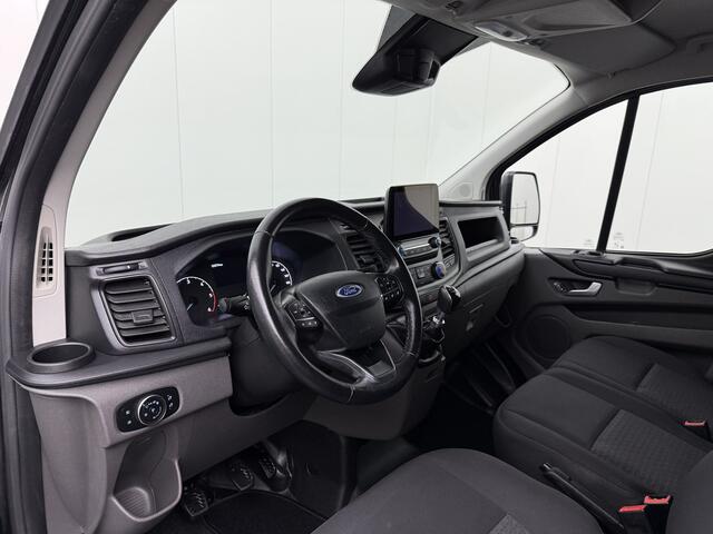 Ford TRANSIT CUSTOM 2.0TDCI 130PK Limited | Navigatie | Camera | Airco | Cruise | 3-Zits | Trekhaak