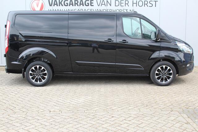 Ford TRANSIT CUSTOM 300 2.0-170pk TDCI L2H1 Limited AUTOMAAT ! Luxe bedrijfswagen die u nog jaren van dienst kan zijn. Airco, camera, stoel- en voorraamverw., schuifd. li+re., cruise cntrl, 17" LM wln, trekhaak, 3-zits,, navigatie, telefoonvoorb. etc.