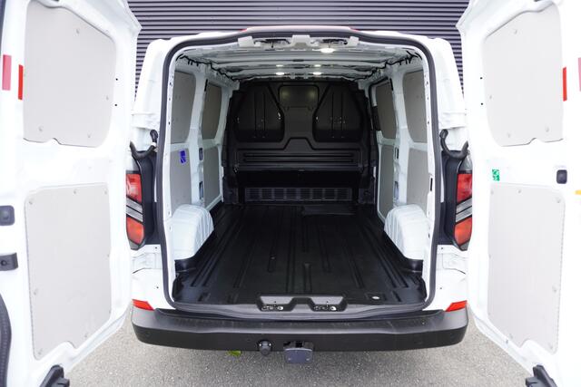 Ford TRANSIT CUSTOM 111pk L1H1 Trend Nieuw model Apple Carplay Camera Parkeersensoren Cruise control Digitaal Dashboard Trekhak