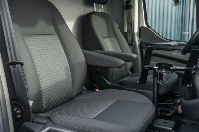 Ford TRANSIT CUSTOM 2.0 TDCI L1H1 | 1e EIG. | 130pk | Automaat | LED | Camera | Stoelverw. | Cruise | Airco