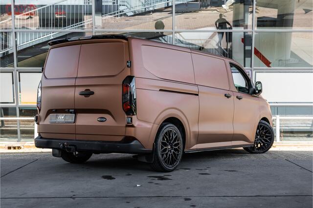 Ford TRANSIT CUSTOM 320 2.0 TDCI L2H1 | ACC | Blind Spot | CarPlay | Navigatie | Camera | Stoelverwarming | Trekhaak | Lederen bekleding