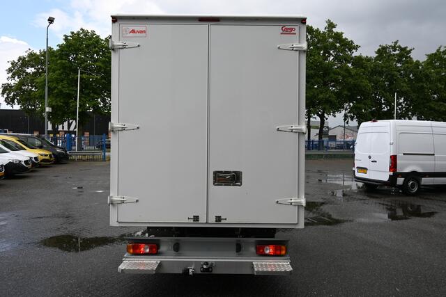 Fuso CANTER 3C15 3.0 DI 340 Bakwagen 3500 KG trekhaak, Geveerde stoel