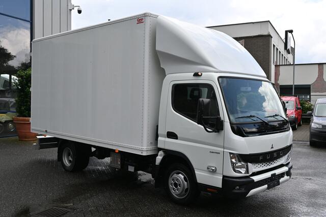 Fuso CANTER 3C15 3.0 DI 340 Bakwagen met laadklep Dhollandia klep, Geveerde stoel