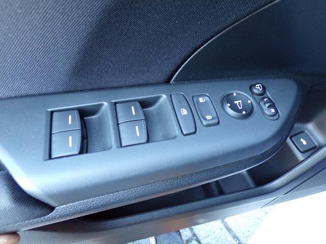 Honda CIVIC 1.5 i-VTEC Elegance Navi PDC Camera Bomvol!!!