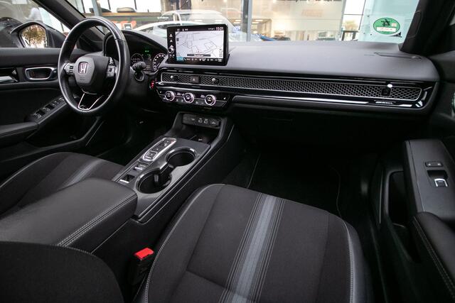 Honda CIVIC 2.0 e:HEV Sport - 1e eigenaar | Dealer onderhouden | Navi | Camera