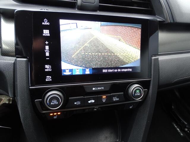Honda CIVIC 1.0 i-VTEC Elegance NAVIGATIE | STOELVERWARMING | PARKEERSENSOREN | AIRCO/ECC | CRUISE CONTROL | LED VERLICHTING | NEDERLANDSE AUTO |