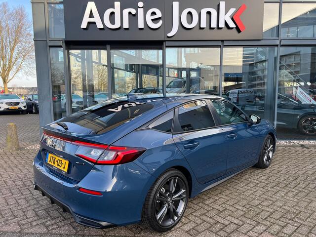 Honda CIVIC 2.0 e:HEV Sport | FULL HYBRID | 18 INCH | APPLE & ANROID AUTO | CAMERA | STUUR + STOELVERWARMING | NAVIGATIE |
