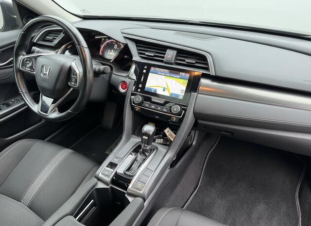 Honda CIVIC 1.5 i-VTEC Prestige Pano | Camera | Navi |