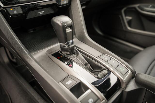 Honda CIVIC 1.0i VTEC EXECUTIVE - AUTOMAAT - LEDER - PANORAMADAK