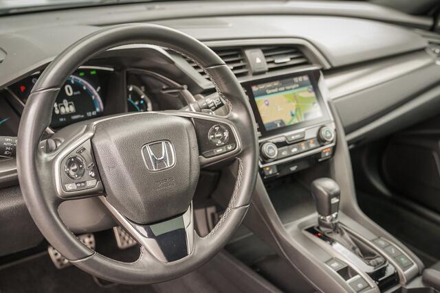 Honda CIVIC 1.0i VTEC EXECUTIVE - AUTOMAAT - LEDER - PANORAMADAK