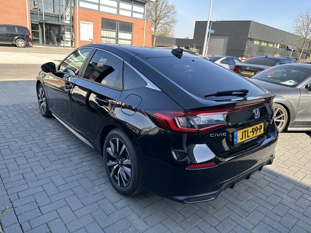 Honda CIVIC 2.0 e:HEV Elegance