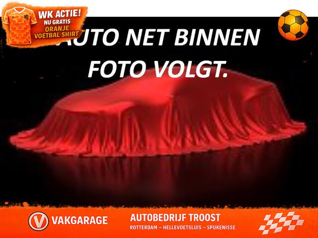 Honda CIVIC 1.0 i-VTEC Executive Automaat | Panoramadak | Lederen bekleding | Adaptieve cruise control | Lane assist | Stoelverwarming | Climate control | Achteruitrijcamera | Dodehoeksdetectie | Apple carplay | LED