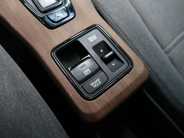 Honda E Advance 17" PANORAMADAK/360CAMERA/CARPLAY/WINTERPACK/KEYLESS