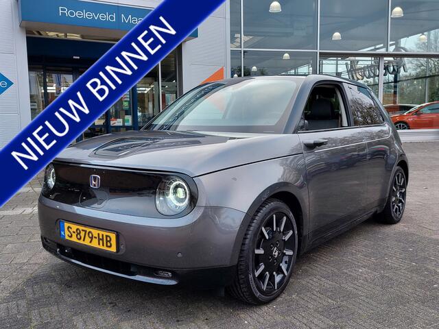 Honda E 36kwh Advance 17" | Navi | Apple Carplay+Android Auto | Clima | Adap.Cruise | Dodehoek+Rijstrooksensor | Keyless Entry | Led Koplampen | Pdc V+A+Camera | Stoel+Stuurverwarming | Privacy Glass