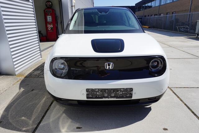 Honda E Advance 17" |Navi|Carplay|PDC V+A|Dodehoek|360 Camera|DAB|Pano|Stuur, stoel en voorruitverwarming|