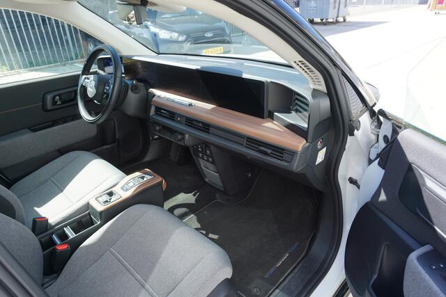 Honda E Advance 17" |Navi|Carplay|PDC V+A|Dodehoek|360 Camera|DAB|Pano|Stuur, stoel en voorruitverwarming|