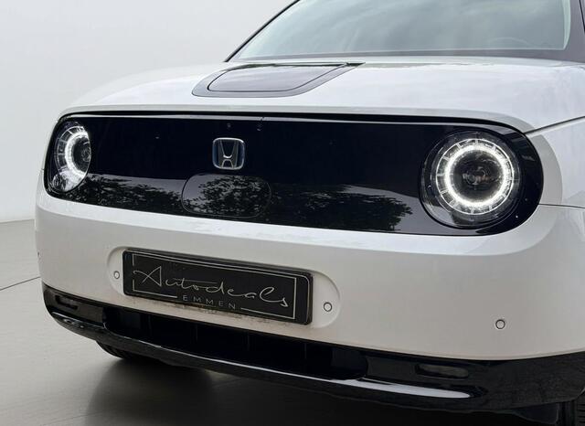 Honda E Advance 16" CARPLAY - PANO - STOELVERWARMING - 360 CAMERA - DIGITALE SPIEGELS