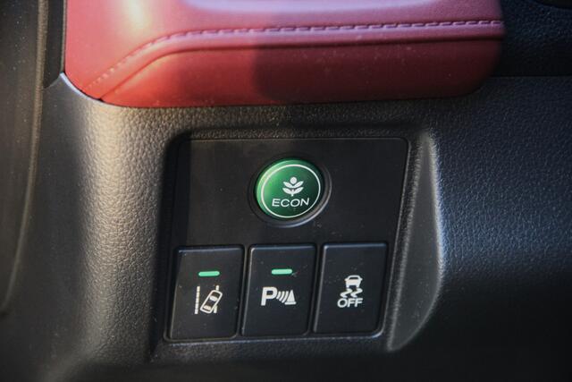 Honda HR-V 1.5 i-VTEC Turbo Sport 135Kw 184Pk LED Camera Navi Bluetooth Cruise LMV18" 6 maanden Garantie