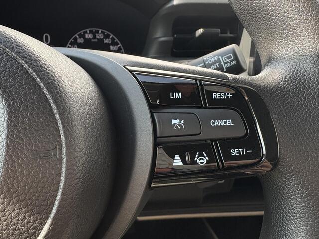 Honda HR-V 1.5 e:HEV Elegance / Airco / Stoelverwarming / Cruise control / Navigatie /