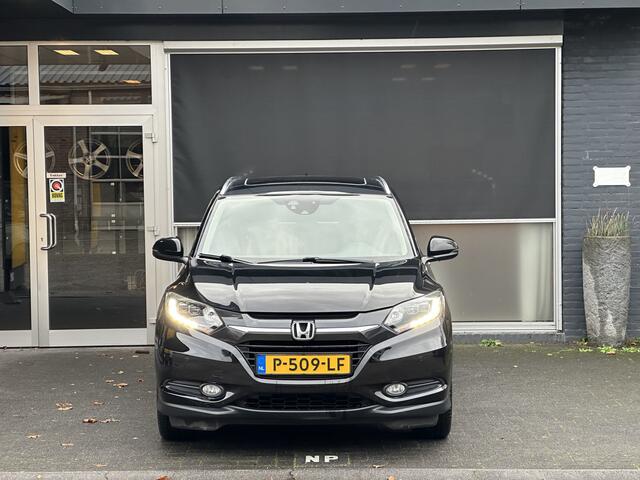 Honda HR-V 1.5 i-VTEC Executive CLIMA / CRUISE / NAVI / PANO / STOELVERWARMING