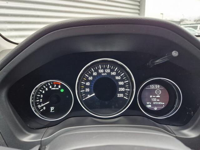 Honda HR-V 1.5 i-VTEC Executive | Cruise control | Panoramadak | Voorstoelen verwarmd