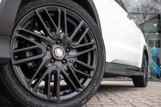 Honda HR-V 1.5 i-VTEC Executive Black Edition Automaat - Leder | Sidesteps | Dealer onderhouden