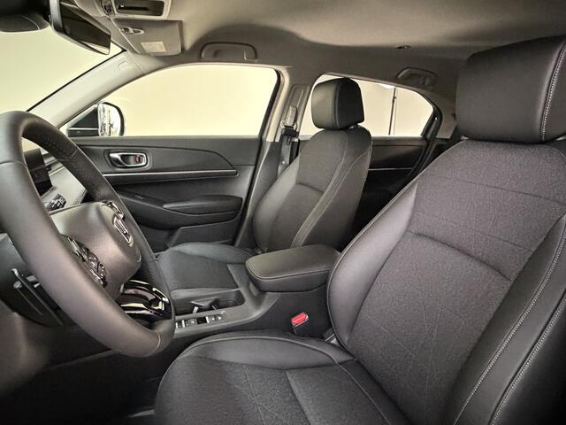 Honda HR-V 1.5 e:HEV Advance Style NIEUW !!!!!! Camera / PDC / Stoel & Stuur verw./ Navi / Apple / LED / Dodehoek