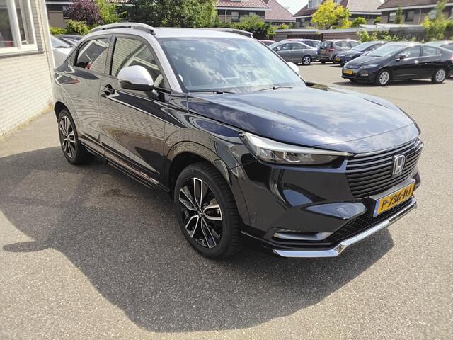 Honda HR-V 1.5 e:HEV Advance Style *sport pack*trekhaak* all seasonbanden*trekhaak*privacy glass