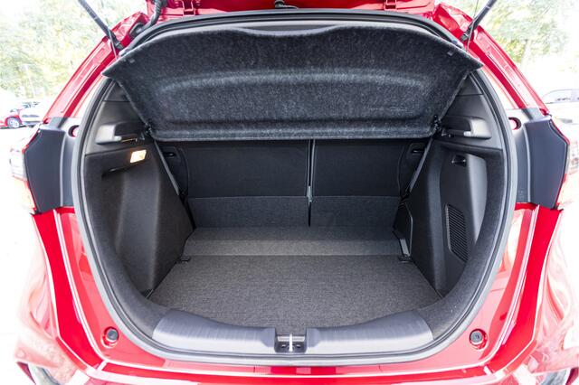 Honda JAZZ 1.5 e:HEV Advance Sport Navigatie, Parkeersensoren V+A, Apple/Android , All-in Rijklaarprijs