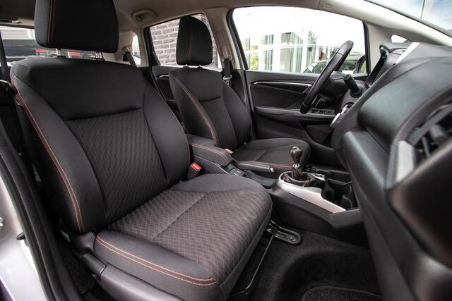 Honda JAZZ 1.5 i-VTEC Dynamic al-in rijklrprs | all season banden