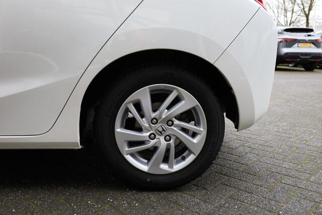 Honda JAZZ 1.3 i-VTEC Comfort TREKHAAK STOELVERWARMING CRUISE AIRCO BT-TELEFOONVERB. 2xPDC LMV NAP DEALERONDERHOUDEN