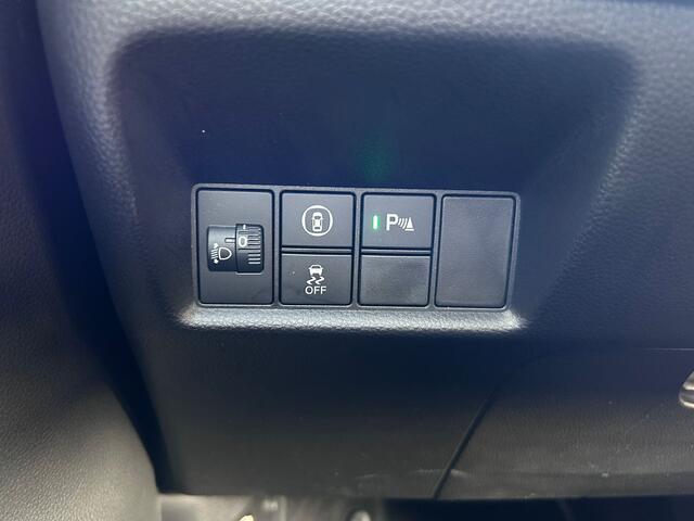 Honda JAZZ 1.5 e:HEV Executive | Stuur en stoel verwarming | Keyless | Camera | Clima |