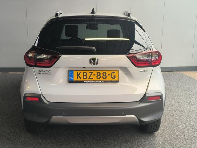 Honda JAZZ 1.5 e:HEV Advance Crosstar automaat uit 2025 Rijklaar + fabrieksgarantie Henk Jongen Auto's in Helmond, al 50 jaar service zoals 't hoort!