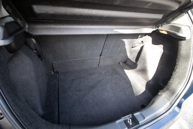 Honda JAZZ 1.3 i-VTEC Comfort | navigatie | DAB | verwarmde stoelen