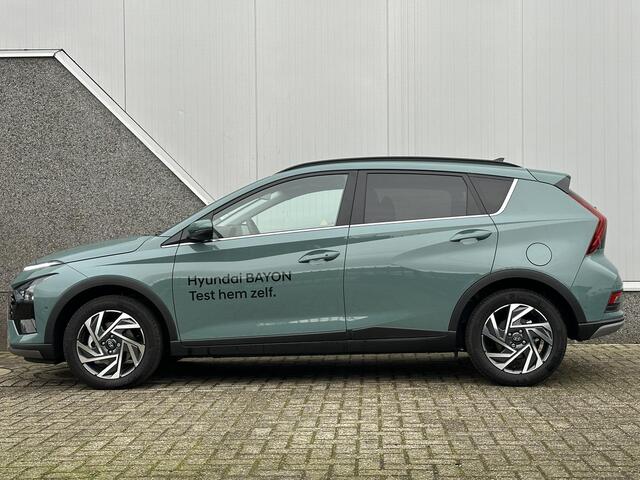 Hyundai Bayon 1.0 T-GDI Premium Sky / Schuif kanteldak / Adaptieve cruise control / Stoel stuur verwarming / Achteruitrijcamera / Dodehoekdetectie /
