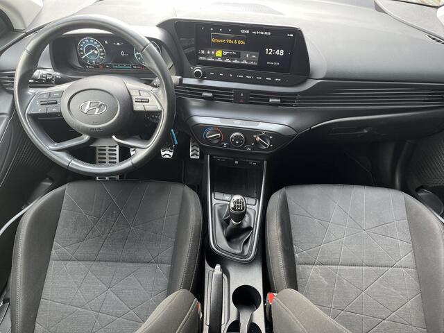 Hyundai Bayon 1.0 T-GDI 100 PK Comfort Smart | Navigatiesysteem Full Map | Achteruitrijcamera | Lmv Bi-color |