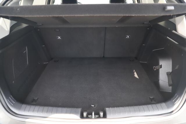 Hyundai Bayon 1.0 T-GDI Premium Navigatie Achteruitrijcamera Carplay Android Stuur & Stoelverwarming Rijstrooksensor