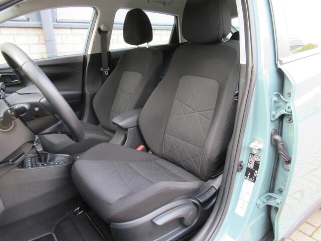 Hyundai Bayon 1.0 T-GDI Connect Edition Automaat 1e eigen | dealer onderh | Stoel+stuur verw | navi | camera Bose audio
