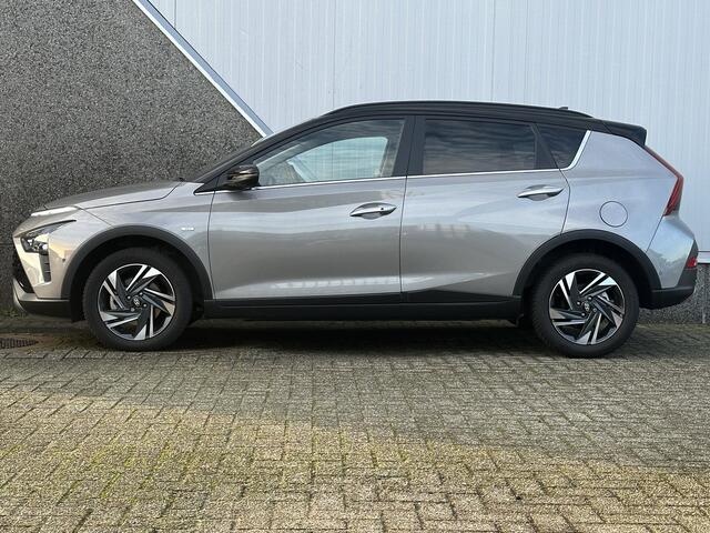 Hyundai Bayon 1.0 T-GDI Premium Automaat / Trekhaak / BOSE audio / Parkeersensoren voor & achter / Eerste eigenaar / Achteruitrij camera / Climate control / Adaptieve cruise control /