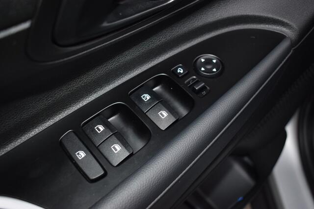 Hyundai Bayon 1.0 T-GDI Comfort Smart | Trekhaak | Navigatie | Camera | Airco | All-Season Banden |