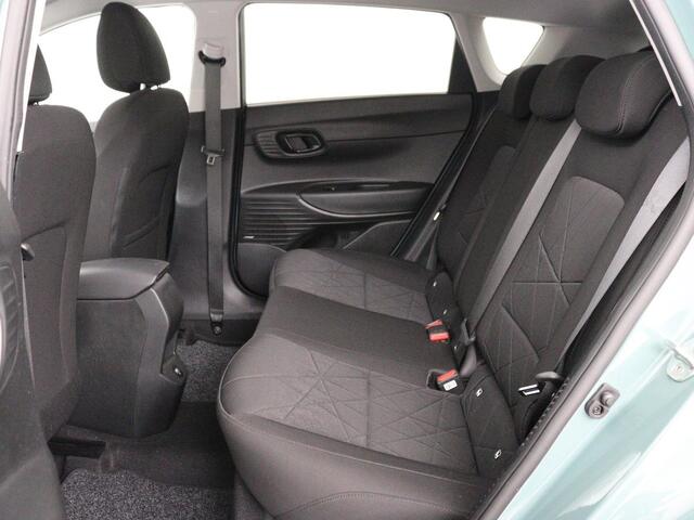 Hyundai Bayon 1.0 T-GDI Premium | Stoelverwarming | Trekhaak | Camera | Carplay | Stuurverwarming | Bose Sound | Navigatie | Keyless | Park Assist | Full LED | Digital Cockpit